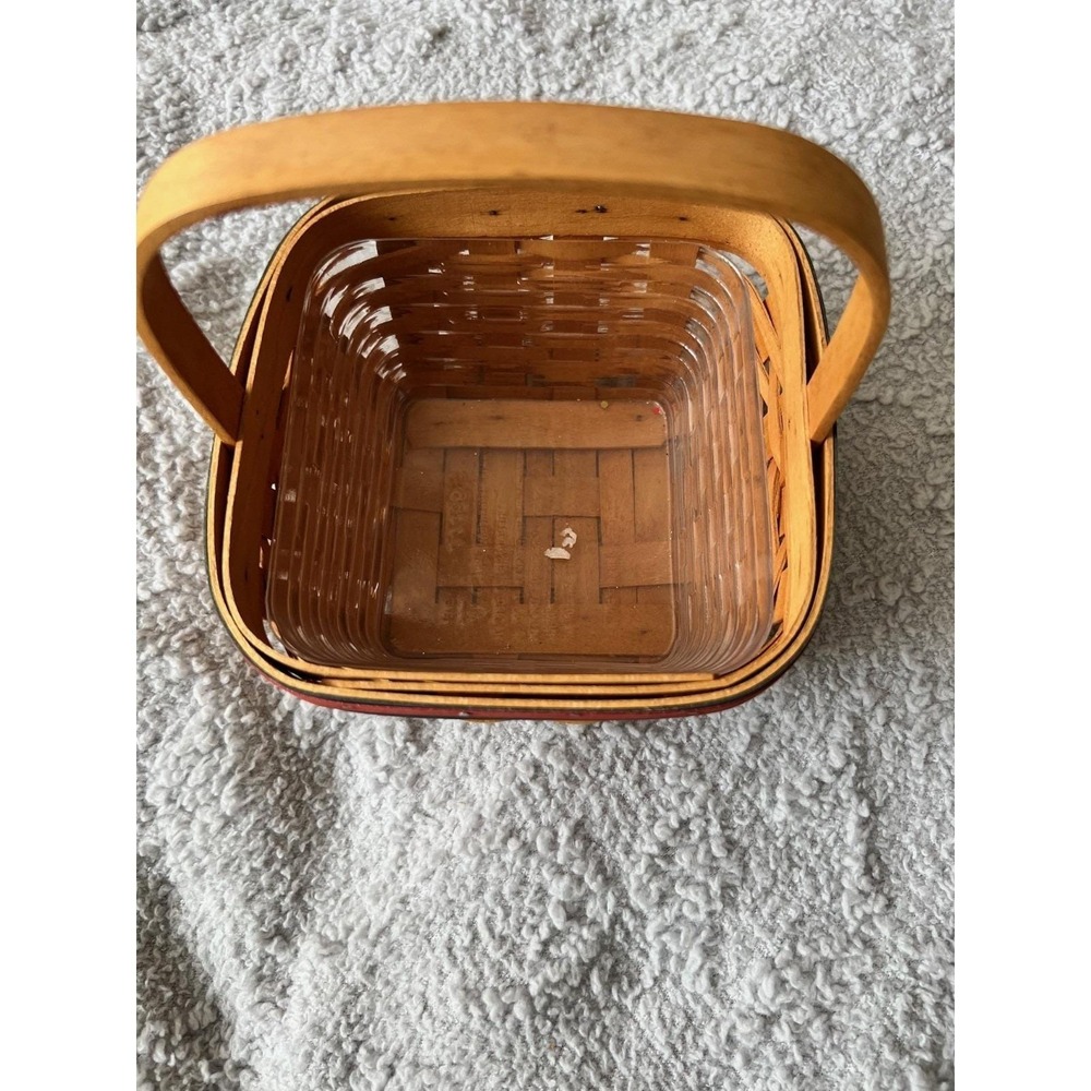 Longaberger‎ 2001 All American Strawberry Basket - Picture 3 of 7